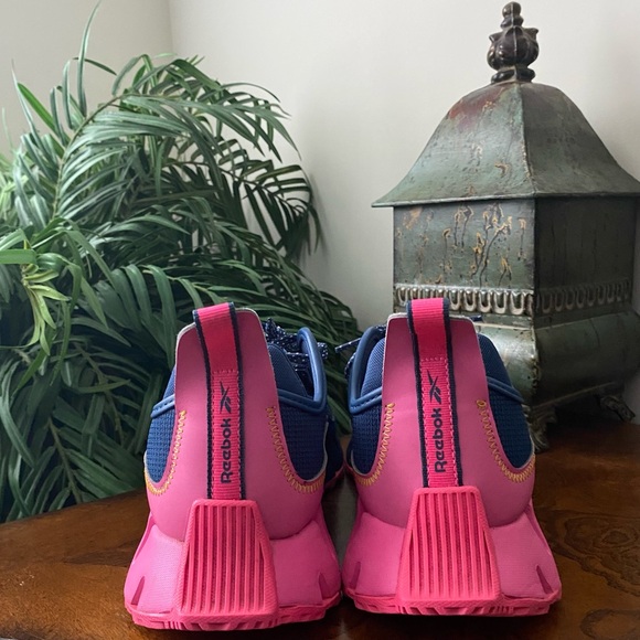 Reebok Zig Dynamica Adventure Navy Pink Running Shoes - Picture 3 of 7